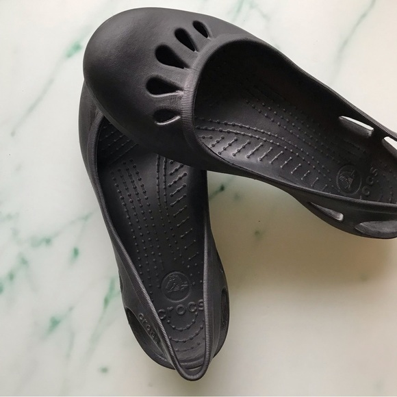 Crocs black sling back Mary Jane style shoes size 9 - Picture 1 of 5